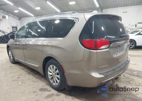 2017 Chrysler Pacifica Touring-L from USA, damaged, VIN 2C4RC1BG5HR795448